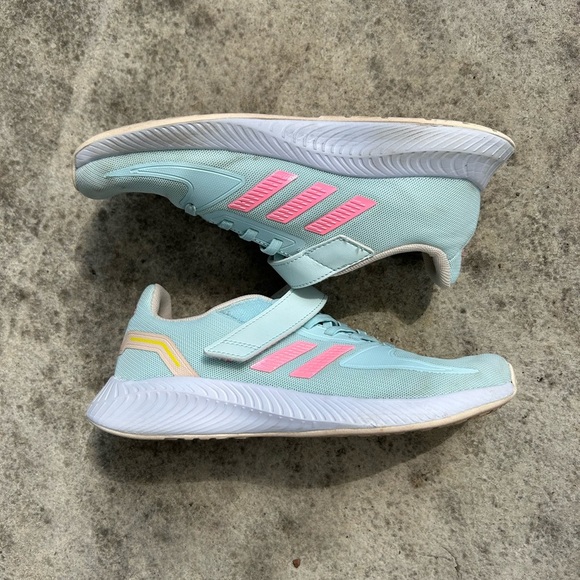 adidas Kids Sneakers in Light Blue and Pink, size youth 4 - Picture 4 of 9